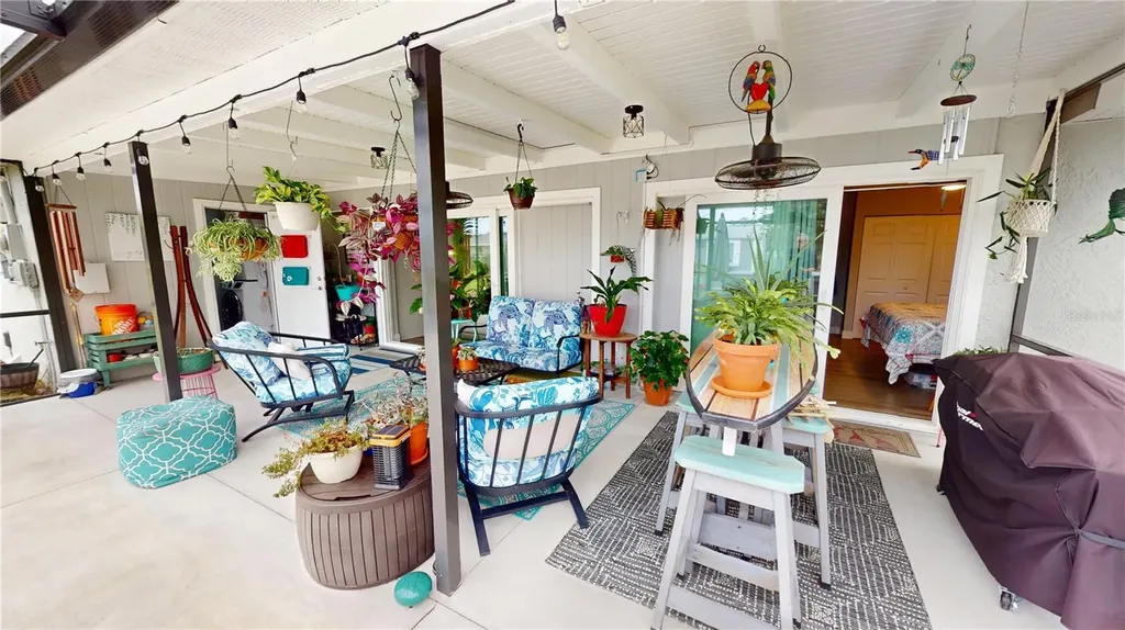 531 Lakemont Avenue NW Port Charlotte FL 33952