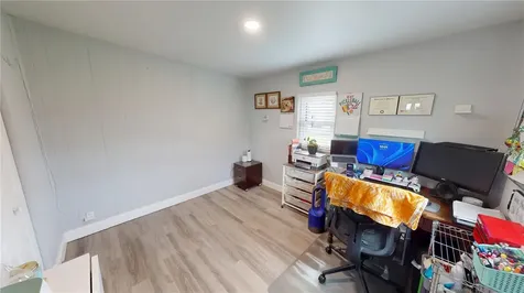 531 Lakemont Avenue NW Port Charlotte FL 33952