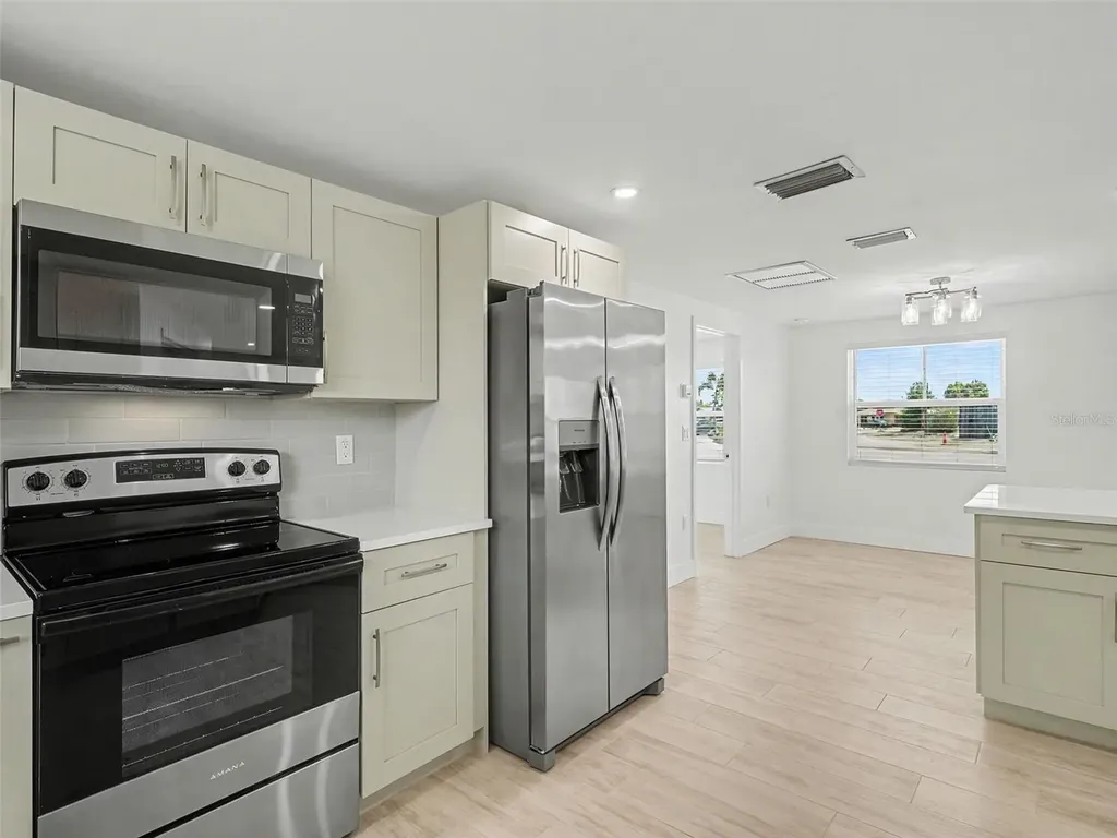 802 White Heron Boulevard Ruskin FL 33570