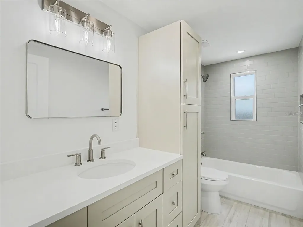 802 White Heron Boulevard Ruskin FL 33570