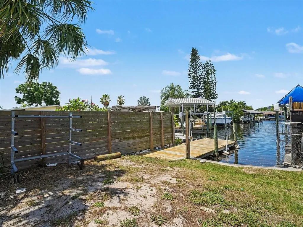 802 White Heron Boulevard Ruskin FL 33570