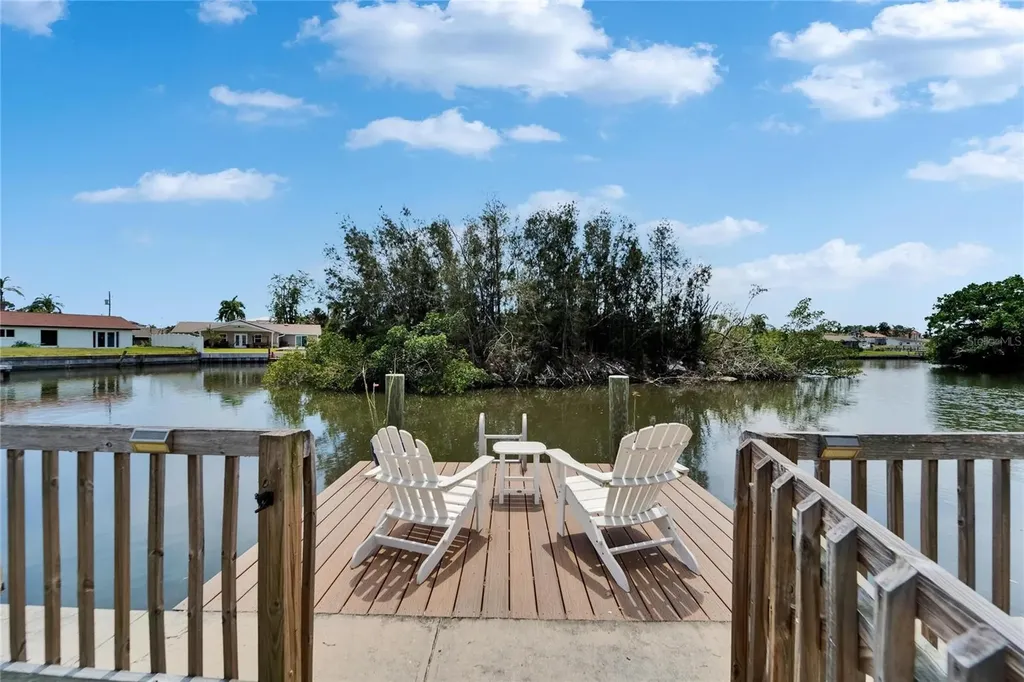 8702 Driftwood Drive Tampa FL 33615