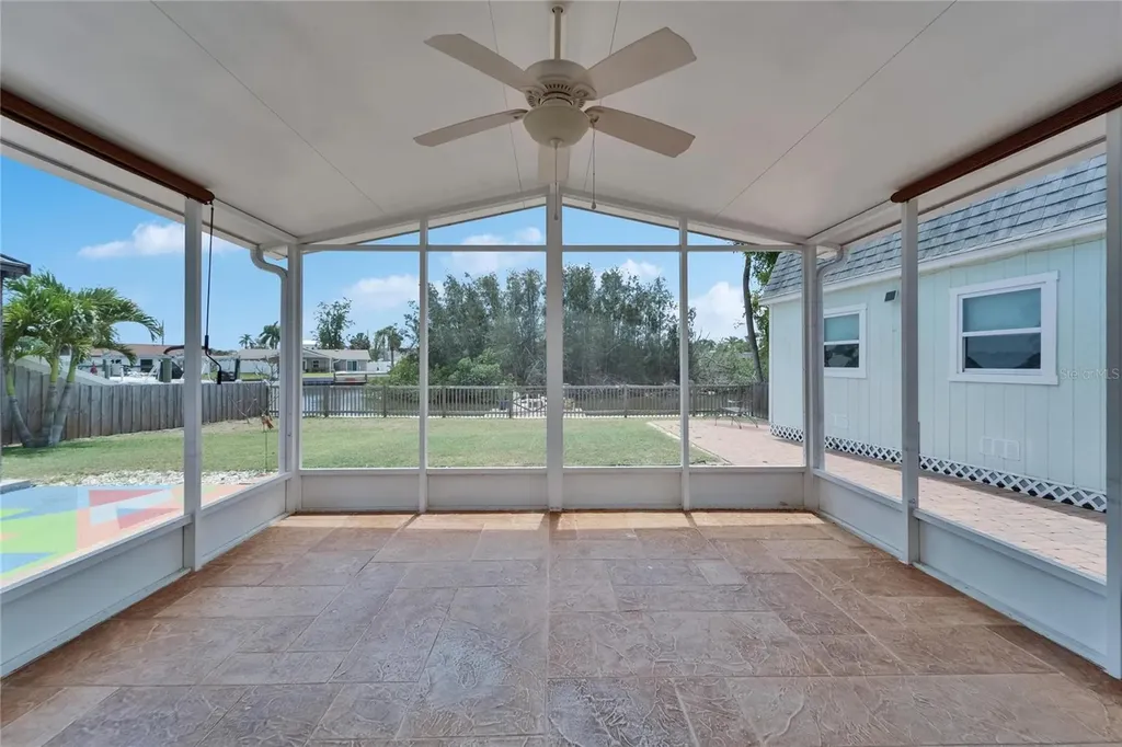 8702 Driftwood Drive Tampa FL 33615