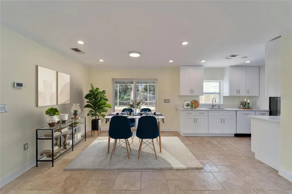 8702 Driftwood Drive Tampa FL 33615