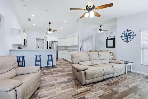 6174 Blackberry Street Englewood FL 34224