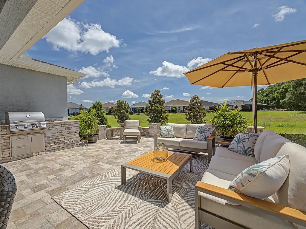 4235 NW 55th Court Ocala FL 34482
