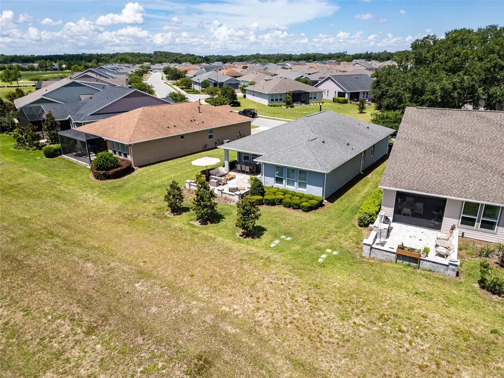 4235 NW 55th Court Ocala FL 34482