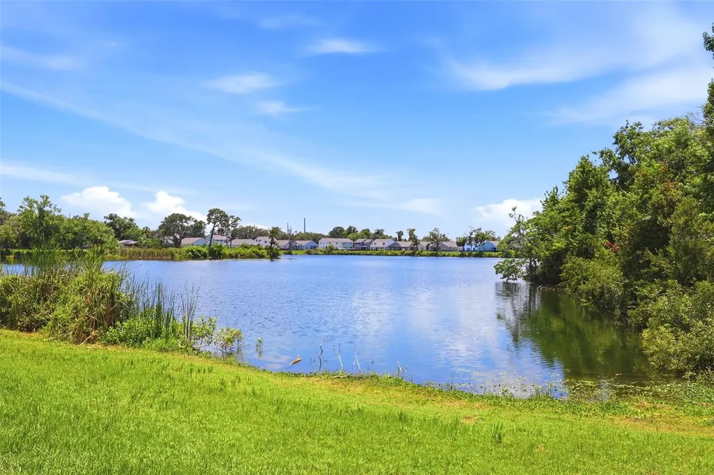 802 Reflection Lake Drive Orlando FL 32807