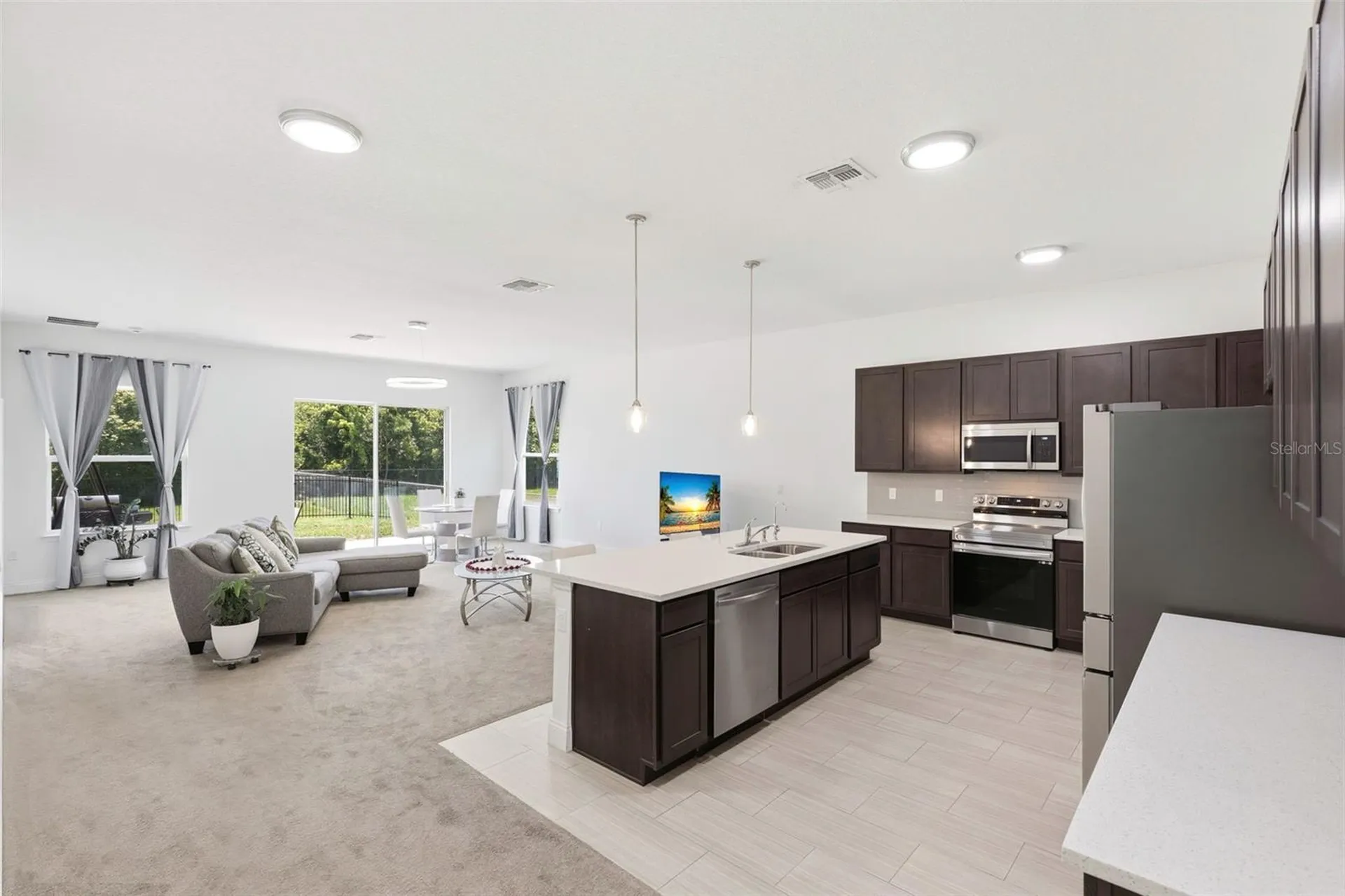 802 Reflection Lake Drive Orlando FL 32807
