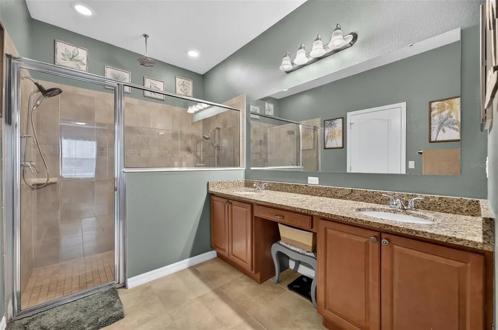 24529 Woodhill Court Sorrento FL 32776