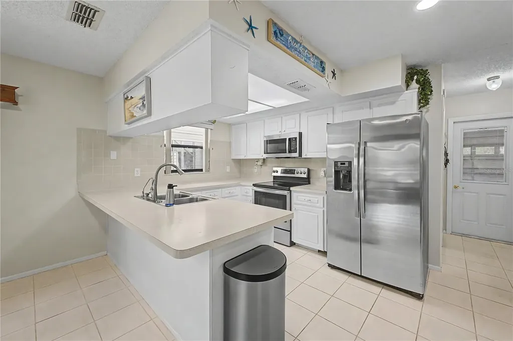 8270 Sycamore Drive New Port Richey FL 34654