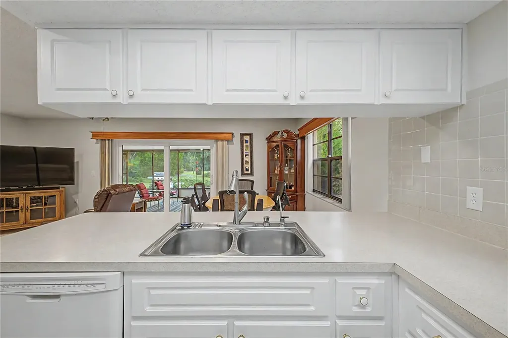 8270 Sycamore Drive New Port Richey FL 34654