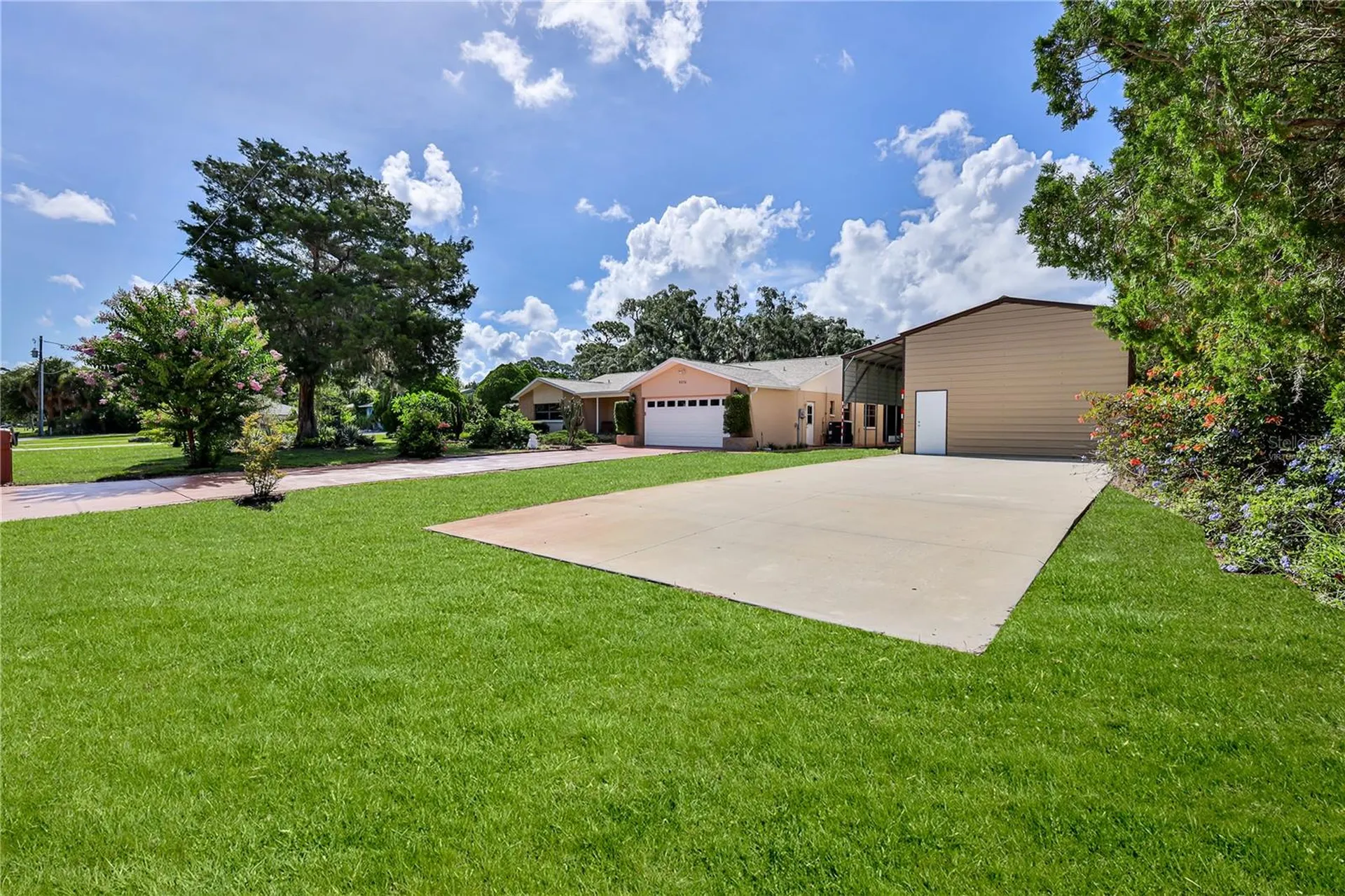 8270 Sycamore Drive New Port Richey FL 34654