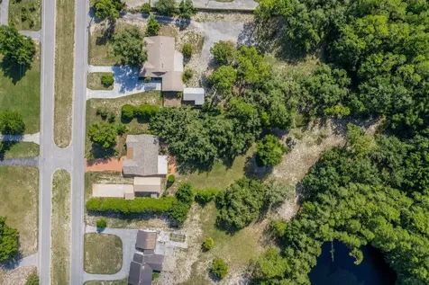 8270 Sycamore Drive New Port Richey FL 34654