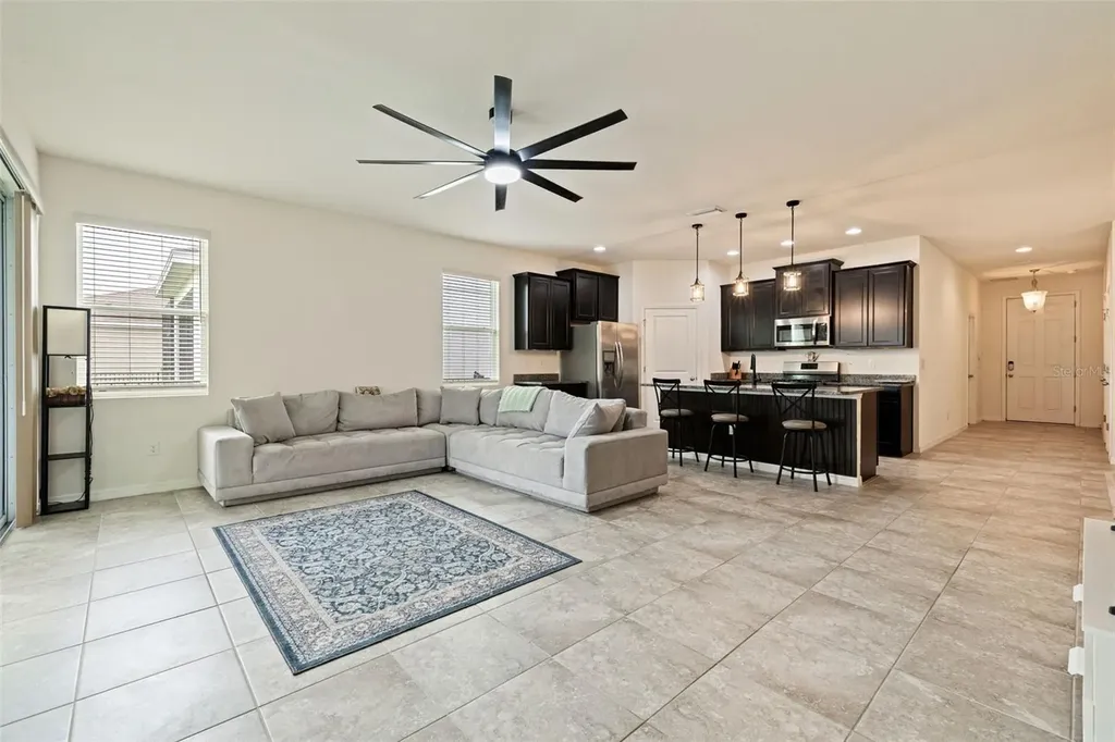 7533 Lantern Park Avenue Apollo Beach FL 33572