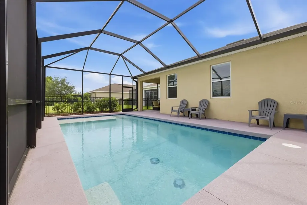7533 Lantern Park Avenue Apollo Beach FL 33572