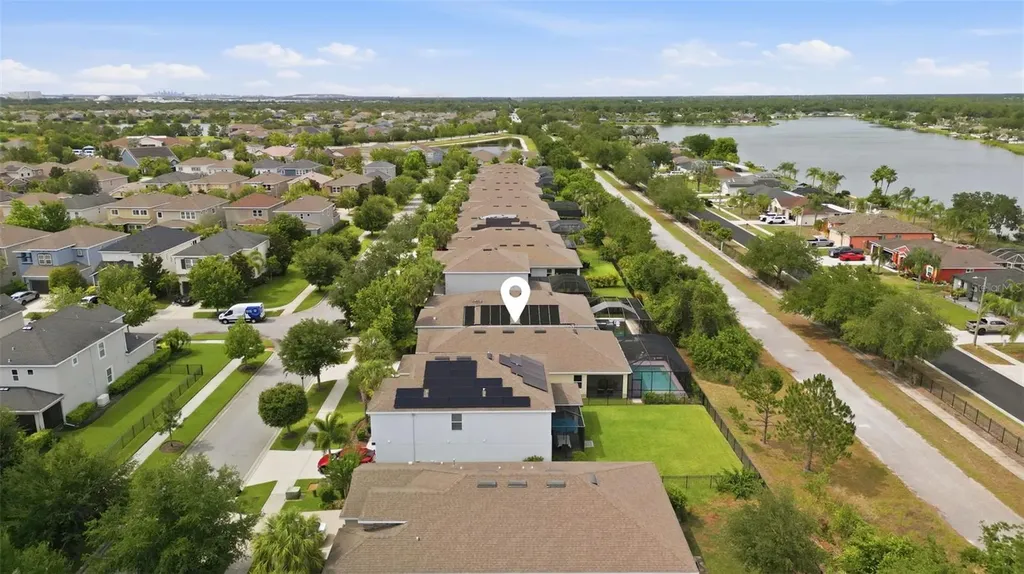 7533 Lantern Park Avenue Apollo Beach FL 33572
