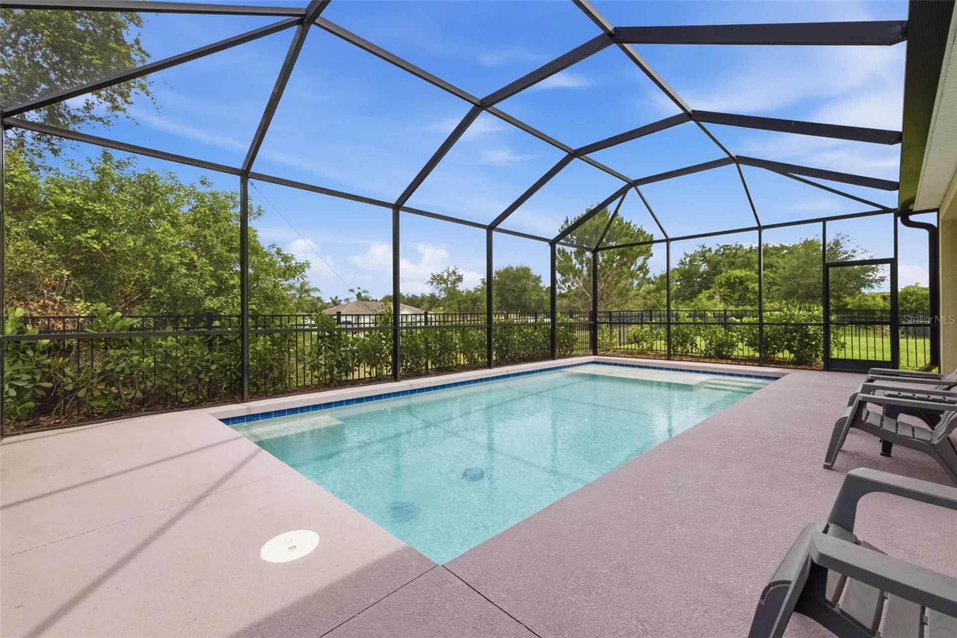 7533 Lantern Park Avenue Apollo Beach FL 33572