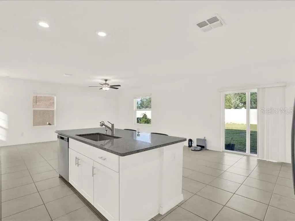 6213 Back Forty Loop Zephyrhills FL 33541