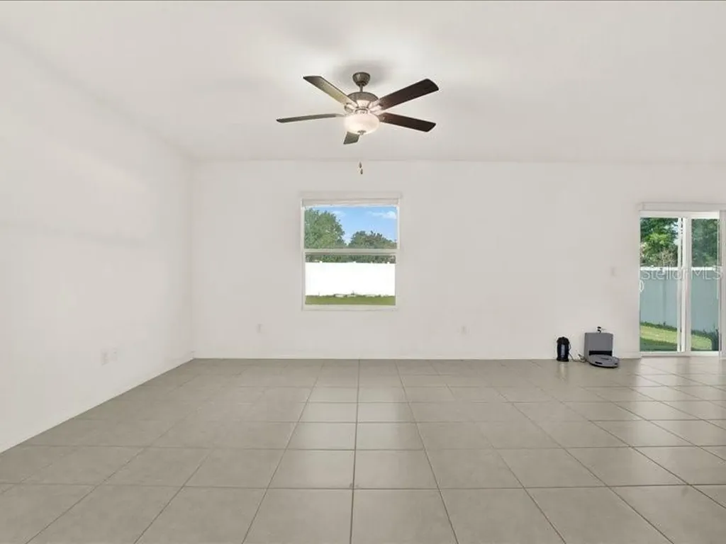 6213 Back Forty Loop Zephyrhills FL 33541