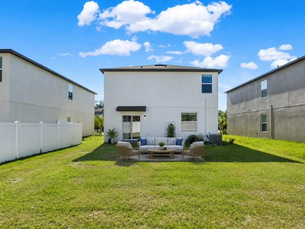 6213 Back Forty Loop Zephyrhills FL 33541
