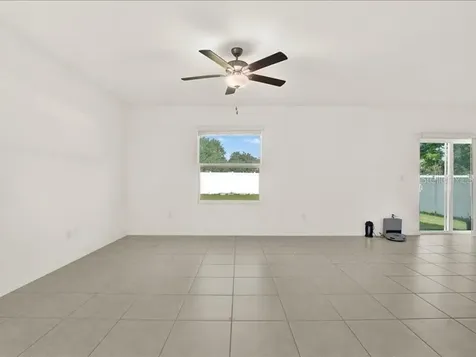 6213 Back Forty Loop Zephyrhills FL 33541
