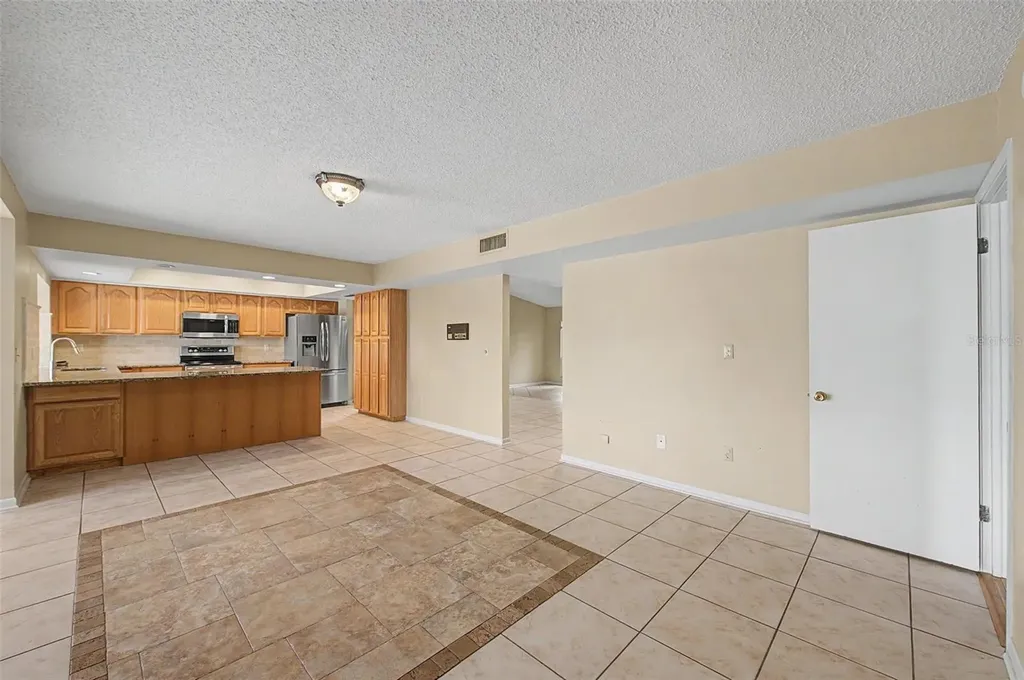 7011 Pelican Island Drive Tampa FL 33634