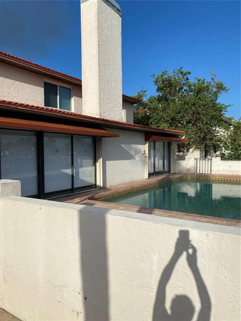 7011 Pelican Island Drive Tampa FL 33634