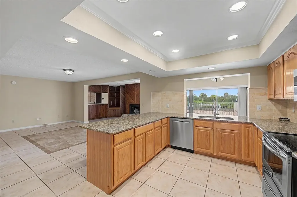 7011 Pelican Island Drive Tampa FL 33634
