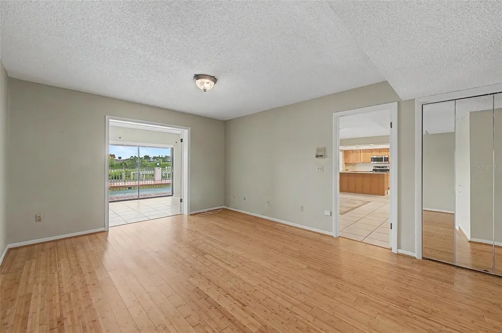7011 Pelican Island Drive Tampa FL 33634