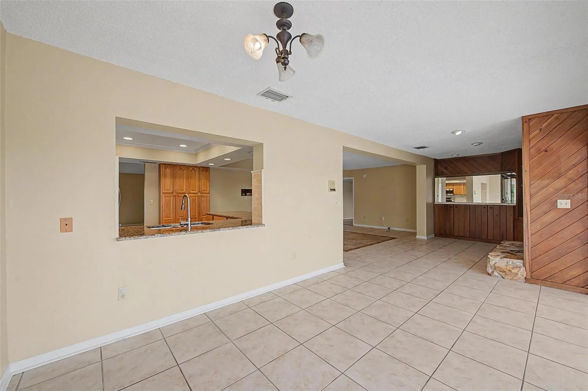 7011 Pelican Island Drive Tampa FL 33634