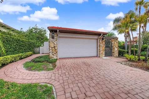 7011 Pelican Island Drive Tampa FL 33634