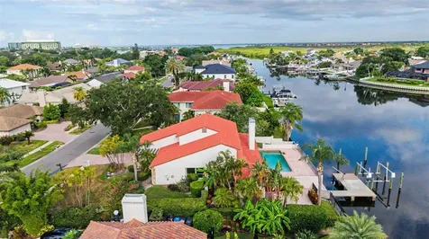 7011 Pelican Island Drive Tampa FL 33634