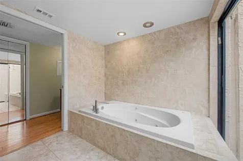 7011 Pelican Island Drive Tampa FL 33634