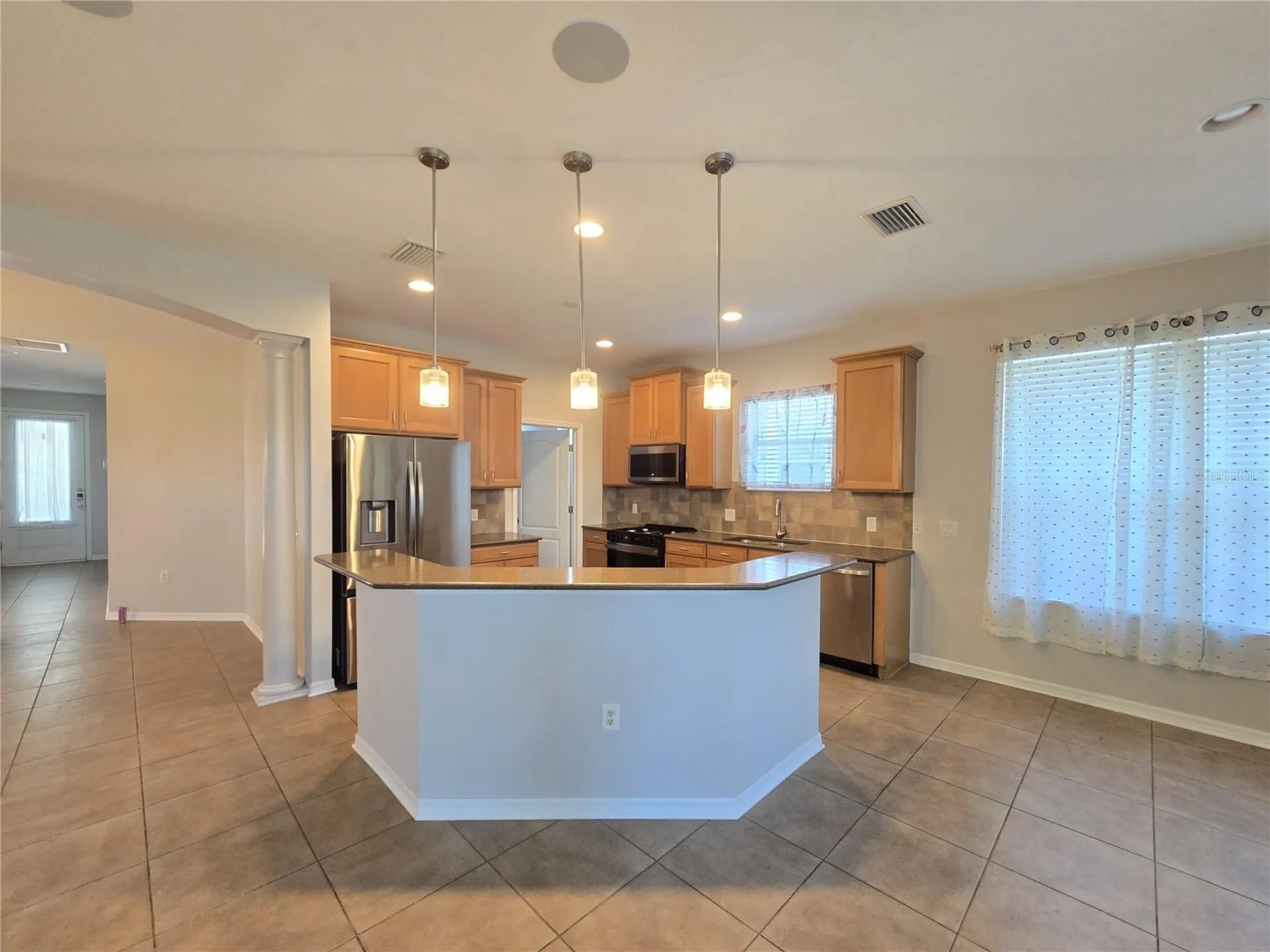 8119 Hampton Lake Drive Tampa FL 33647