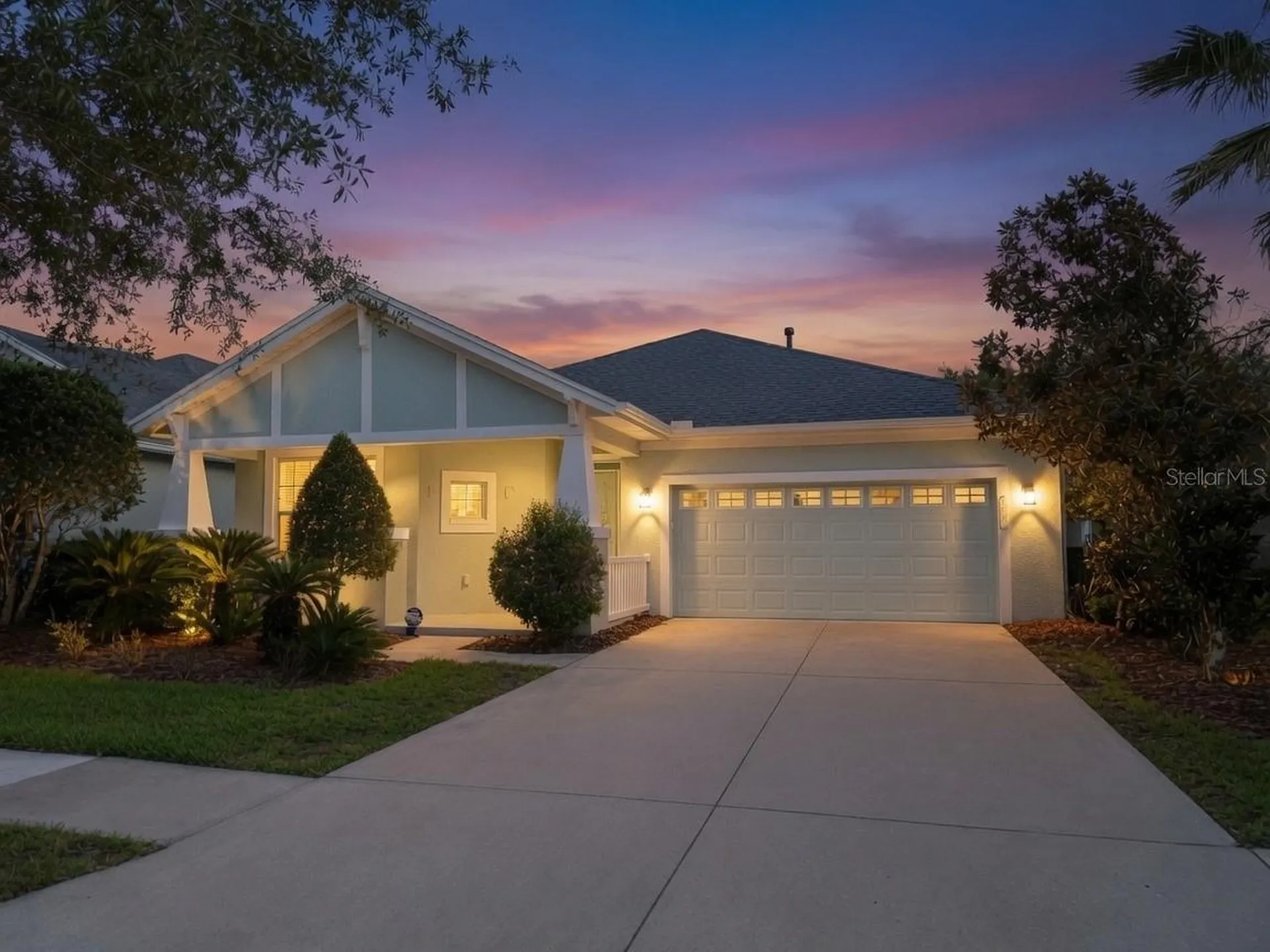 8119 Hampton Lake Drive Tampa FL 33647