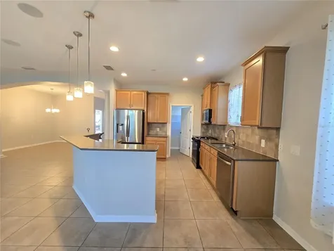8119 Hampton Lake Drive Tampa FL 33647