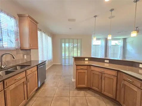 8119 Hampton Lake Drive Tampa FL 33647