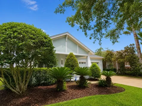8119 Hampton Lake Drive Tampa FL 33647