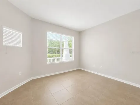 8119 Hampton Lake Drive Tampa FL 33647