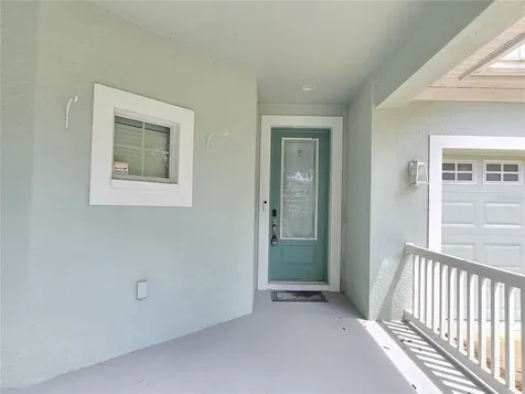 8119 Hampton Lake Drive Tampa FL 33647