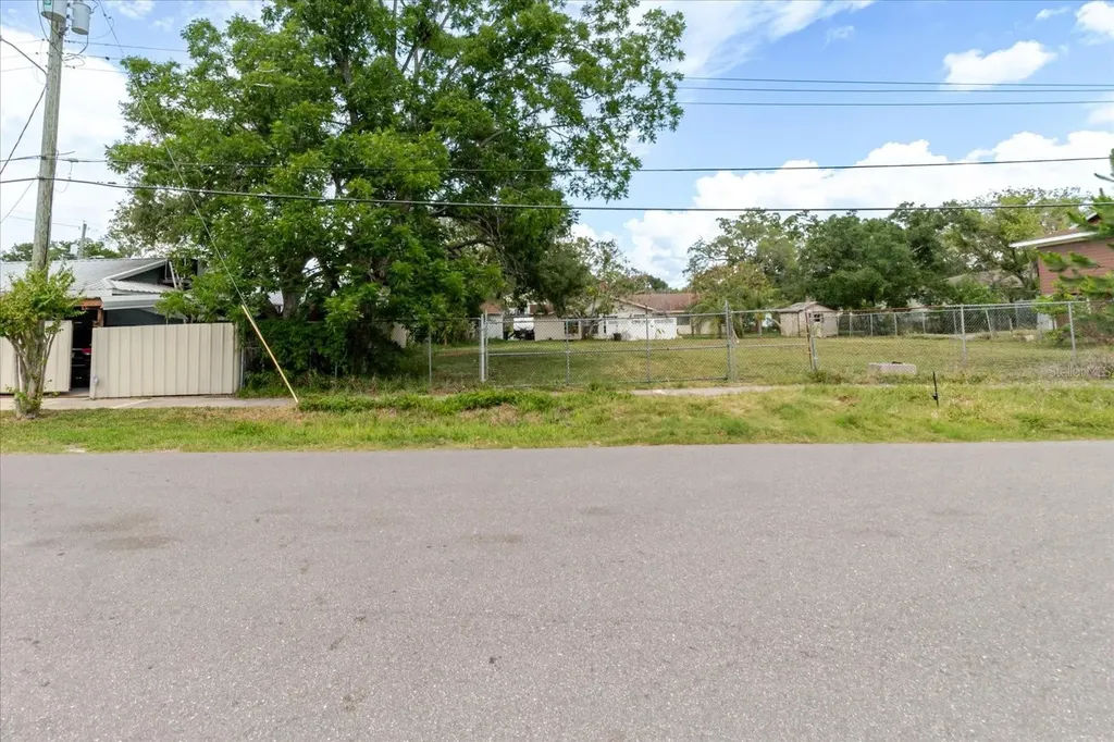 7208 S Sherrill Tampa FL 33616