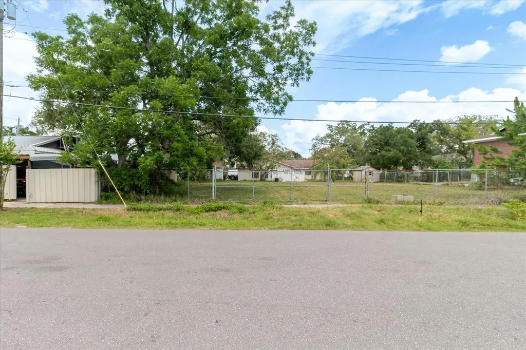 7208 S Sherrill Tampa FL 33616