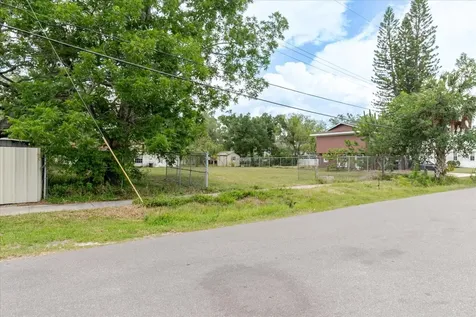 7208 S Sherrill Tampa FL 33616