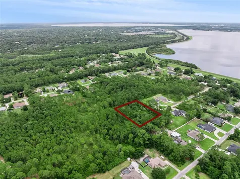 35 Fyfe Avenue Debary FL 32713