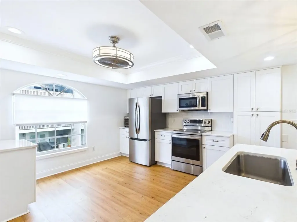 751 Pinellas Bayway S Tierra Verde FL 33715