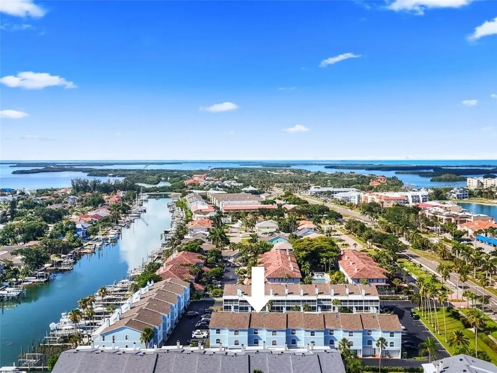 751 Pinellas Bayway S Tierra Verde FL 33715