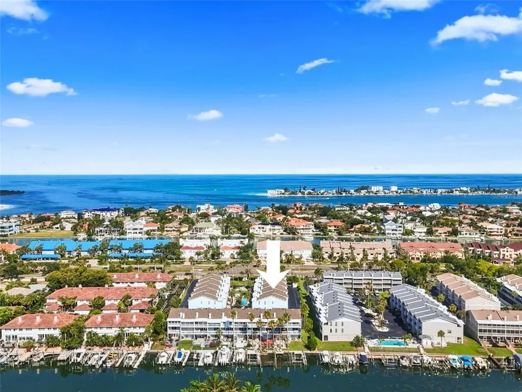751 Pinellas Bayway S Tierra Verde FL 33715