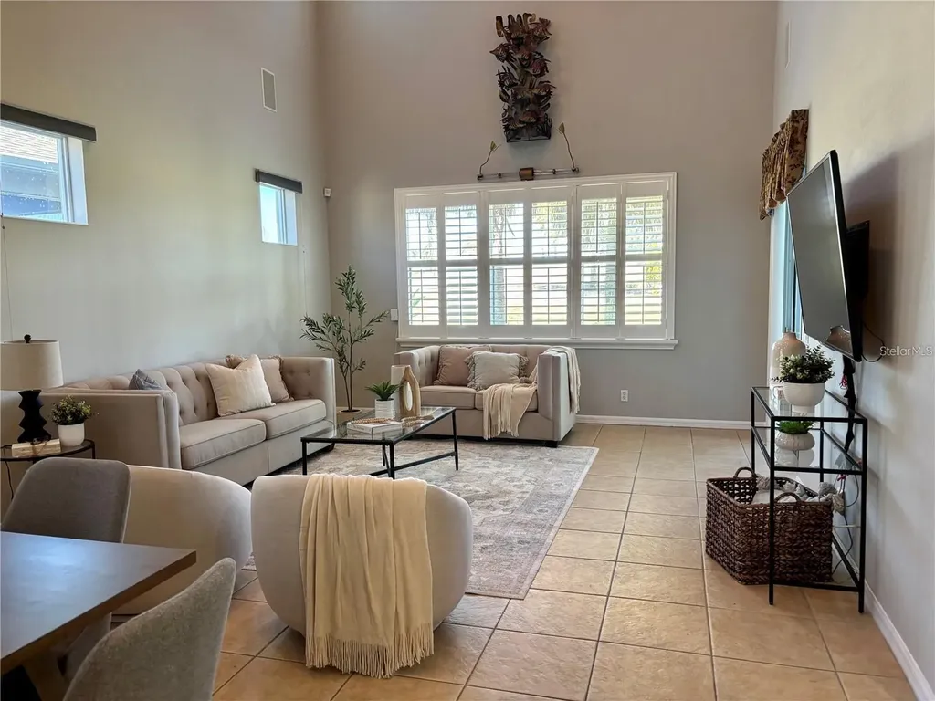 445 Noble Faire Drive Sun City Center FL 33573