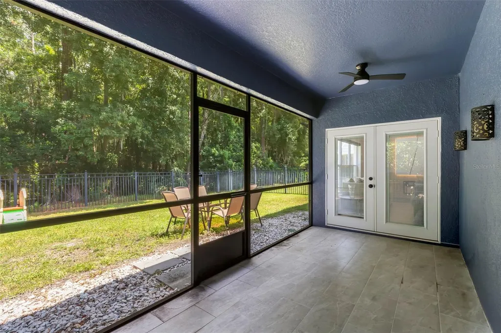 9915 Hartwell Bridge Circle Tampa FL 33626